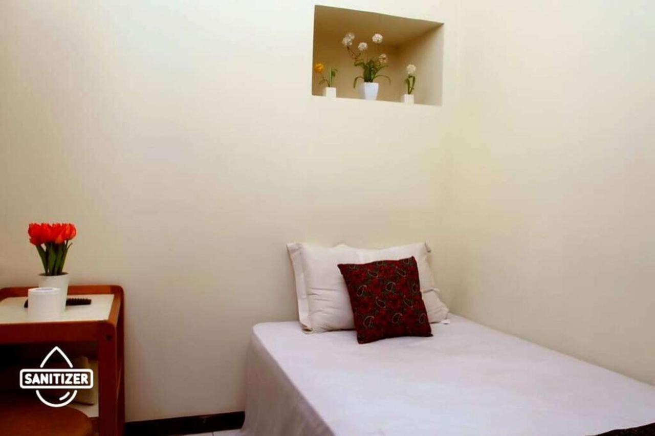 Bantal Guling Trans Hotell Bandung Exteriör bild