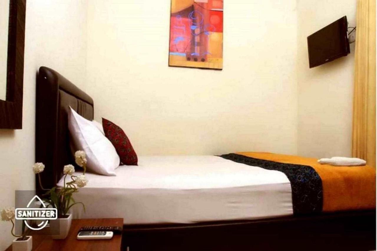 Bantal Guling Trans Hotell Bandung Exteriör bild